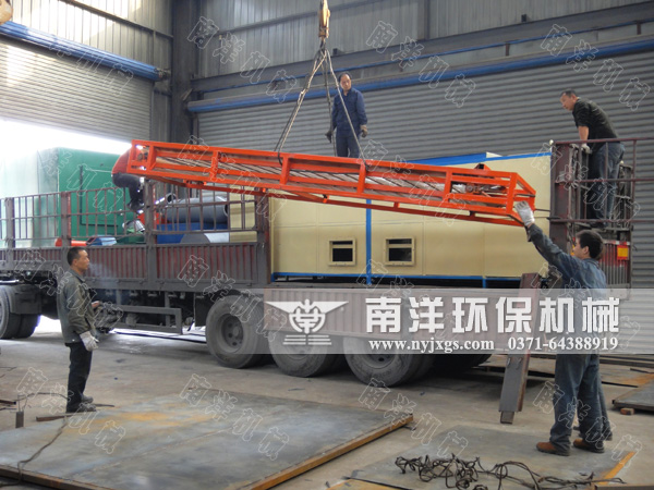 吊裝上料設(shè)備